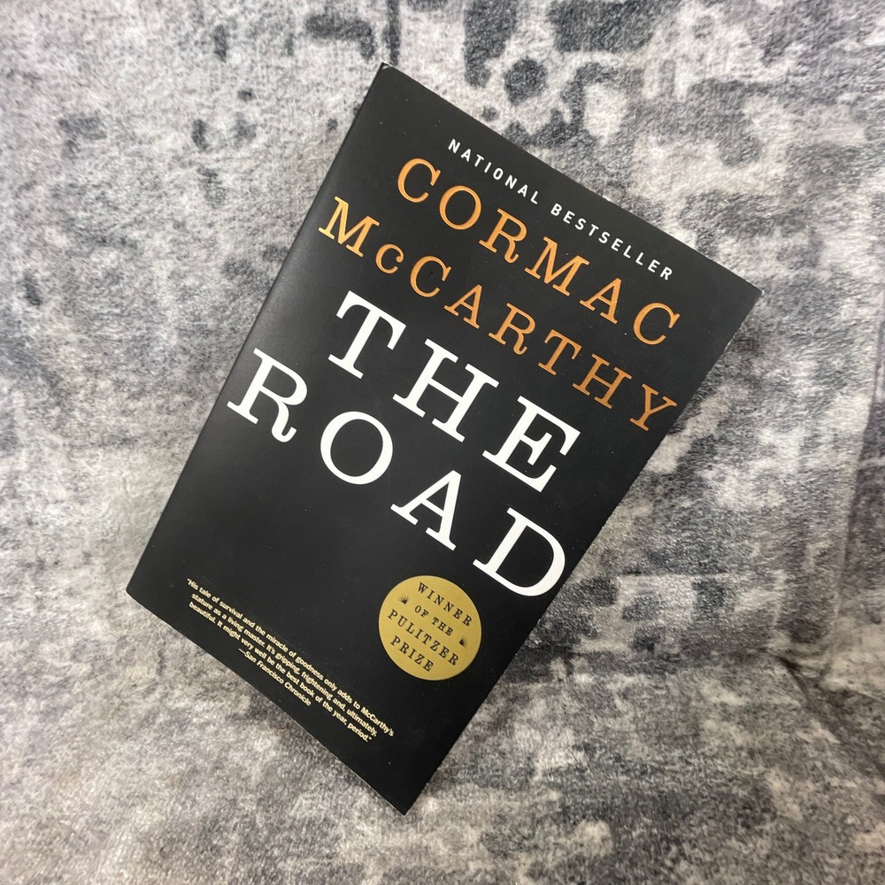 The Road Cormac McCarthy Paperback Pulitzer Prize Winner Vintage International